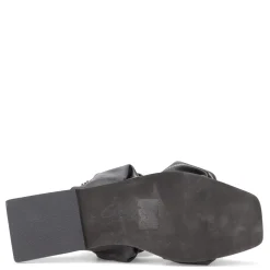 Discount Circus NY Women's , Iggy Sandal Black