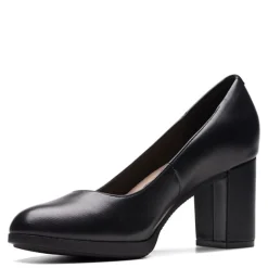 Outlet Clarks Women's , Bayla Skip Pump Black