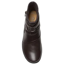 Discount Clarks Women's , Cora Pace Boot Chocolate