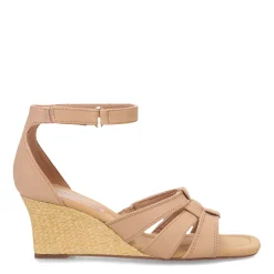 Online Clarks Women's , Kyarra Joy Sandal Beige