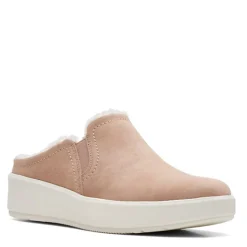 Sale Clarks Women's , Layton Gem Slip-On Praline
