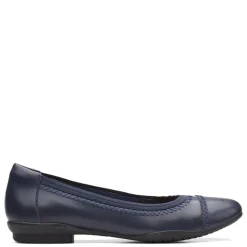 Clarks Women's , Sara Bay Flat Navy