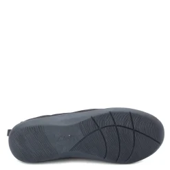 New Clarks Women's , Sillian Paz Slip-On Black
