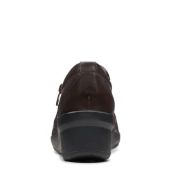 New Clarks Women's , Suttyn Zip Bootie Chocolate