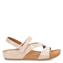 Clearance Eurosoft by Sofft Women's Eurosoft, Gianetta Sandal Gold