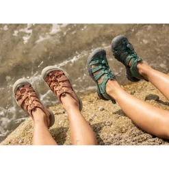 Sale KEEN Women's , Newport H2 Sandal Papaya Punch/Prism