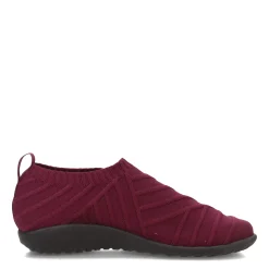 New Naot Women's , Okahu Slip-On Rasberry