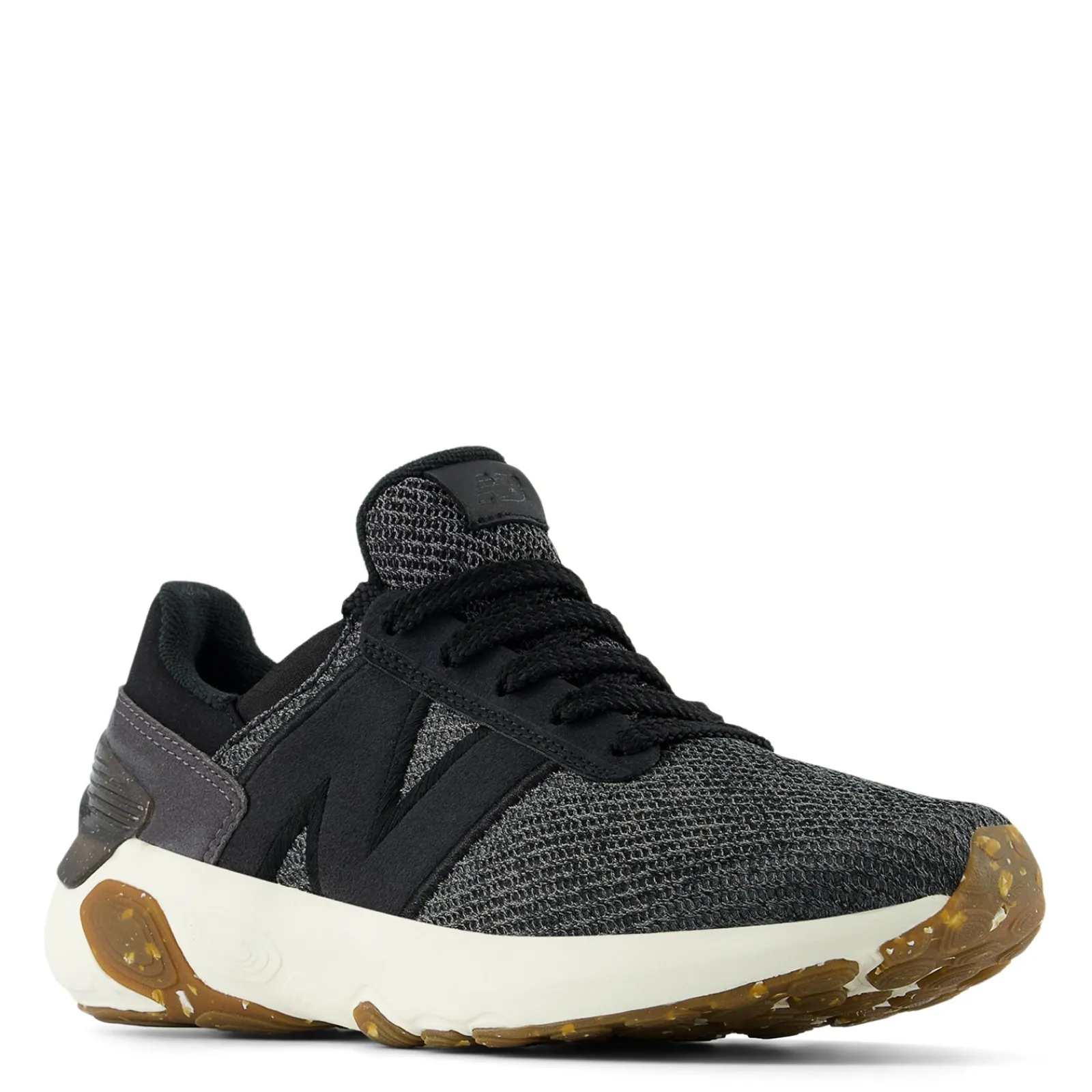 Outlet New Balance Women's , 1440 v1 Running Shoe Black/Black/Castlerock