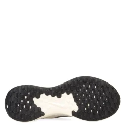 Outlet Nike Women's , Revolution 7 Running Shoe White/Silver