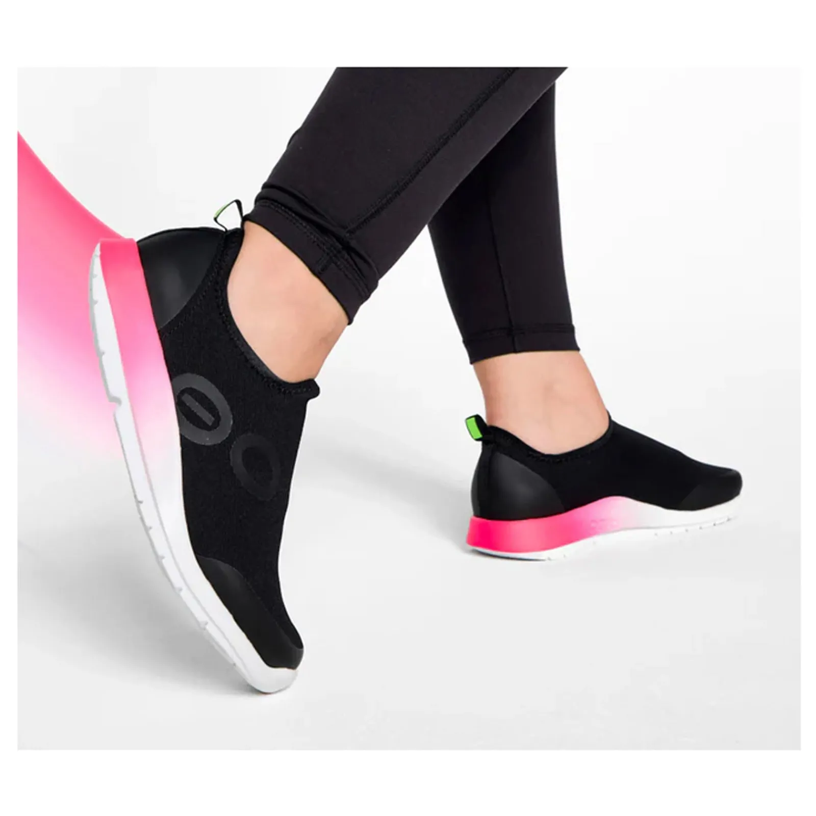 Discount OOFOS Women's , OOmg Sport Sneaker Black / Pink Fade