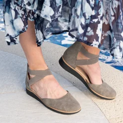 Outlet SOUL Naturalizer Women's , Intro Slip-On Grey